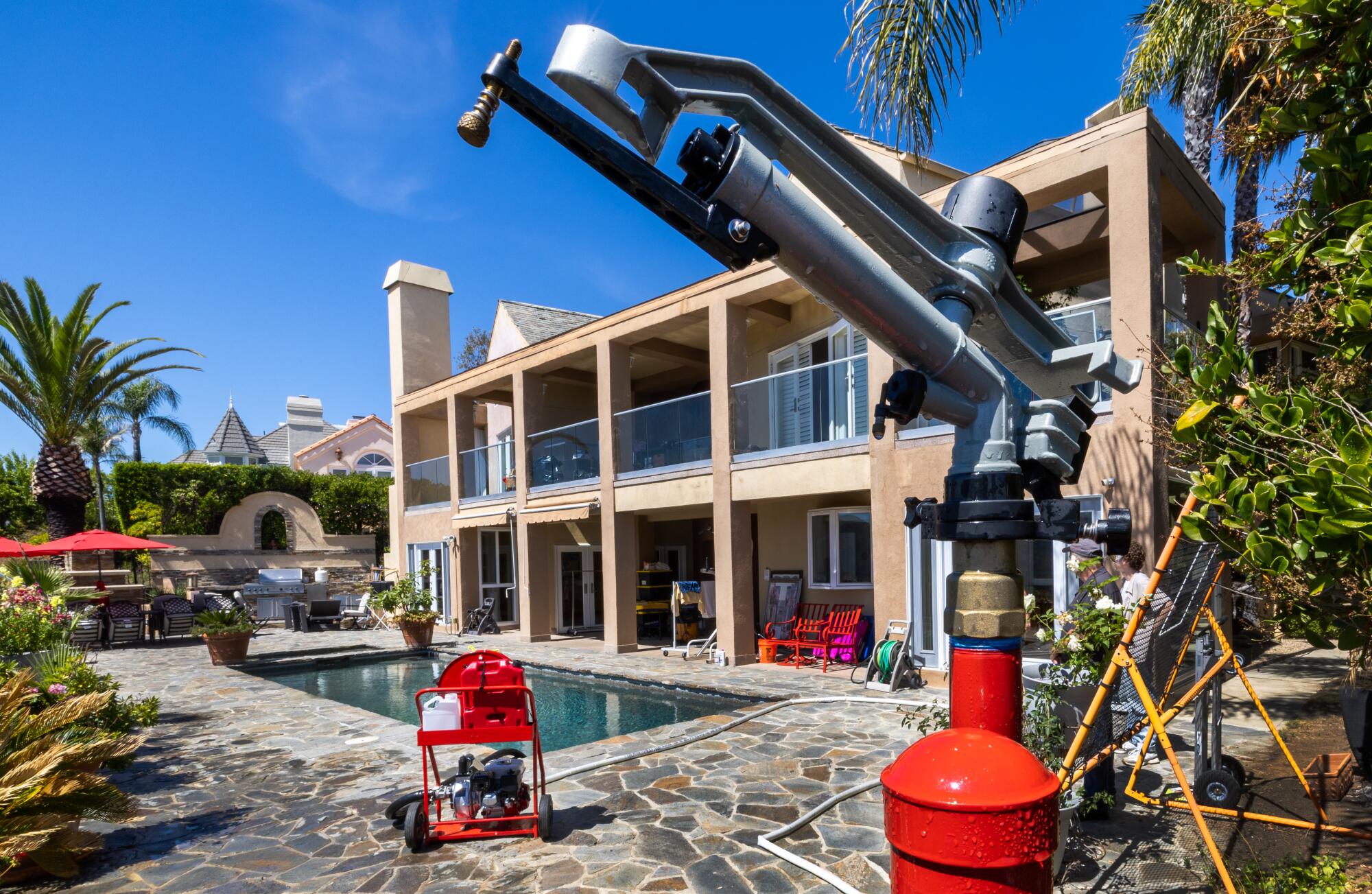 Will personal firefighting devices help or hurt in future wildfires?