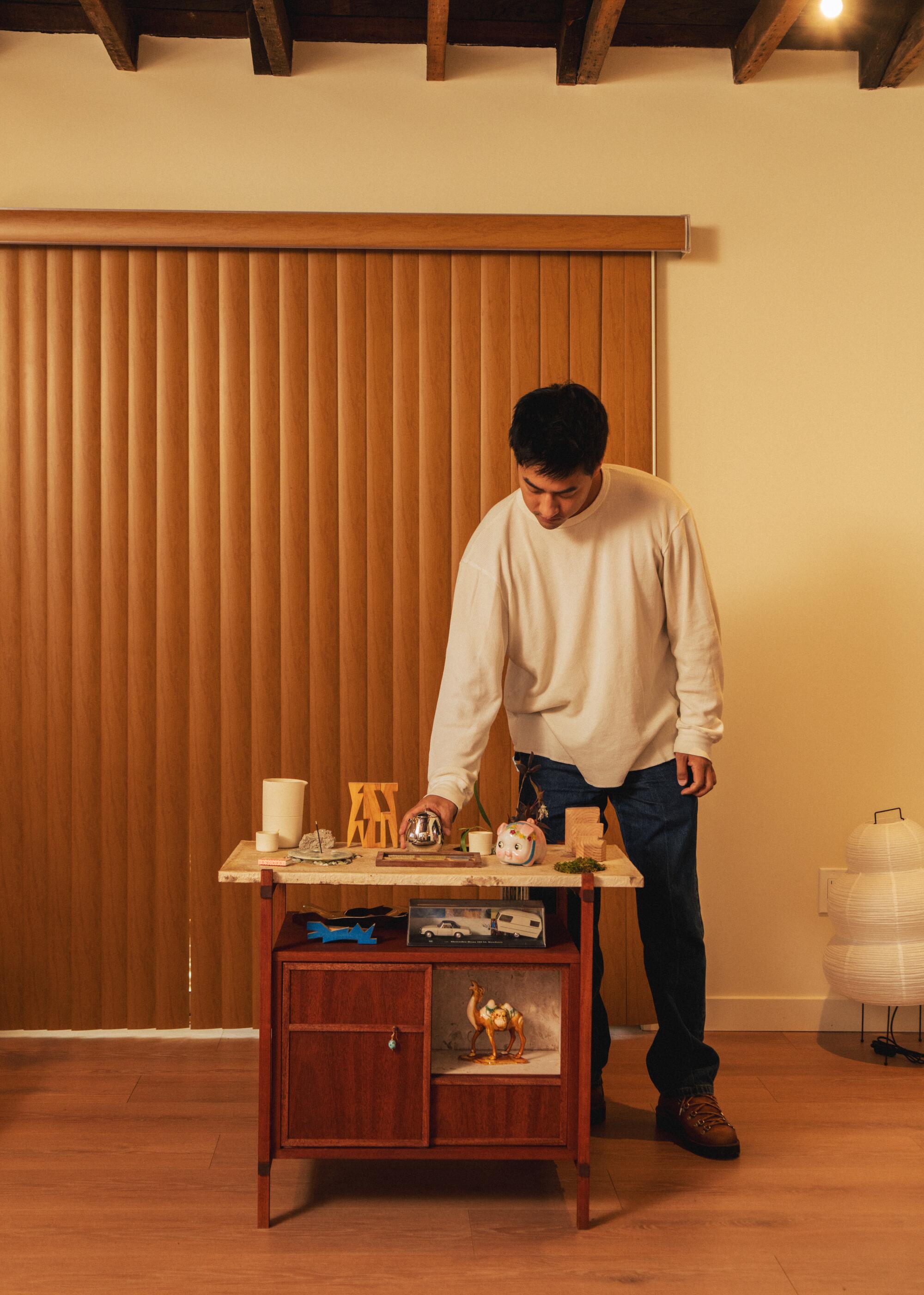 Jeremy Kim collaborated with Paul Chan in his first handmade furniture line, Domestic Ritual.