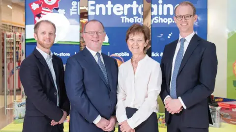 The Entertainer From left Stuart Grant, Gary Grant, Catherine Grant and Duncan Grant.