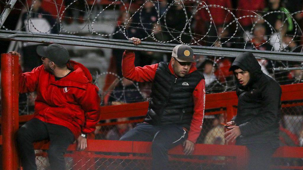 Independiente supporters