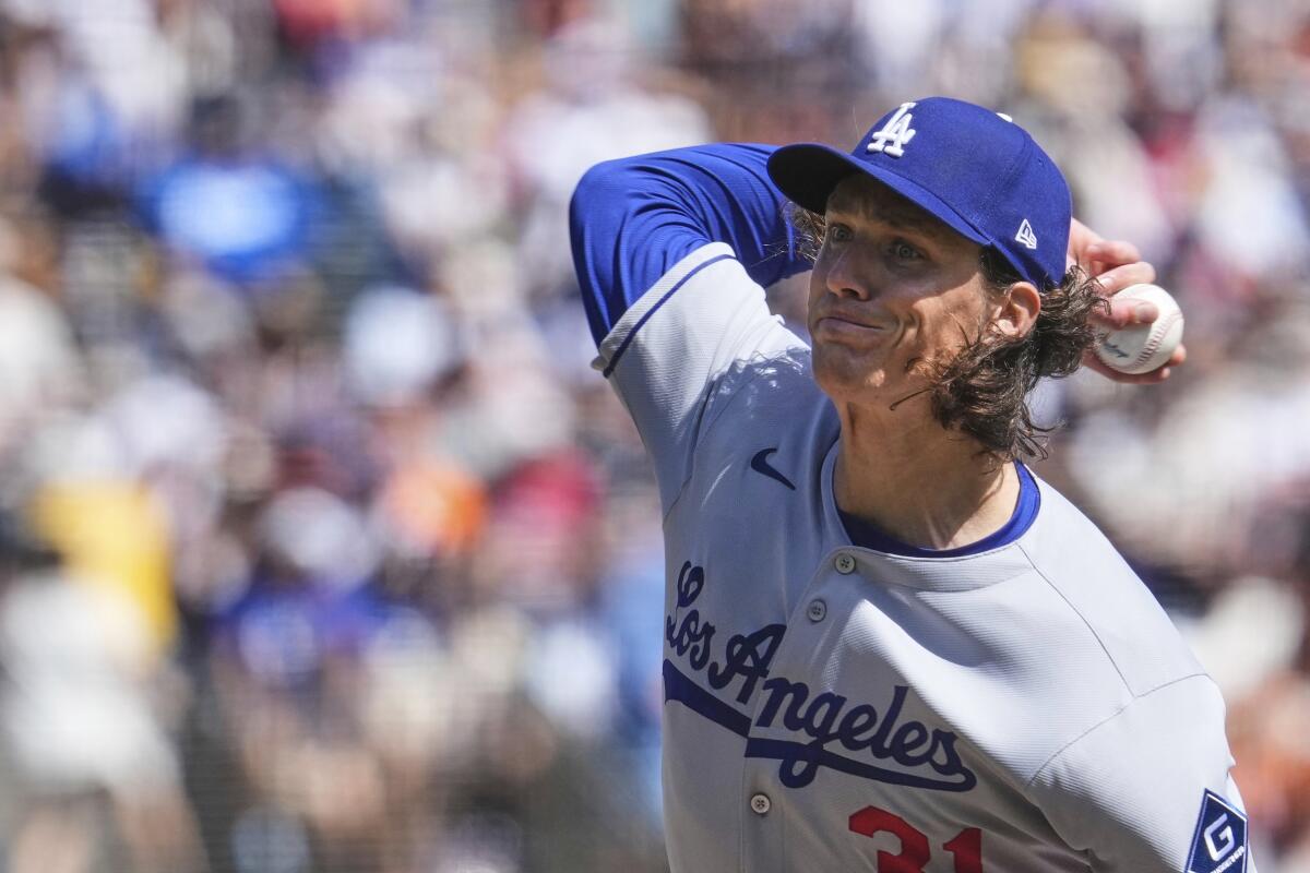 The Dodgers' Tyler Glasnow pitches to a San Francisco Giants batter during the first inning Sunday.