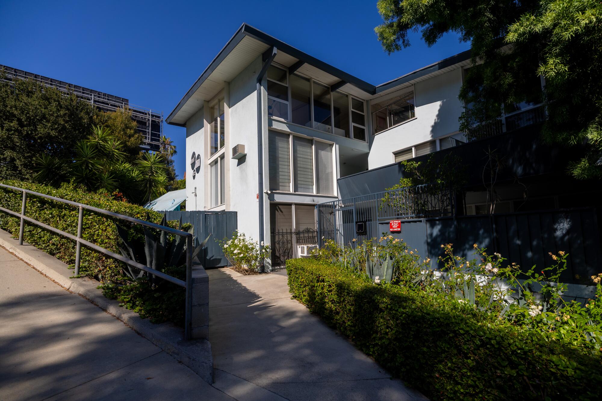The Sunset Lanai Apartments in West Hollywood