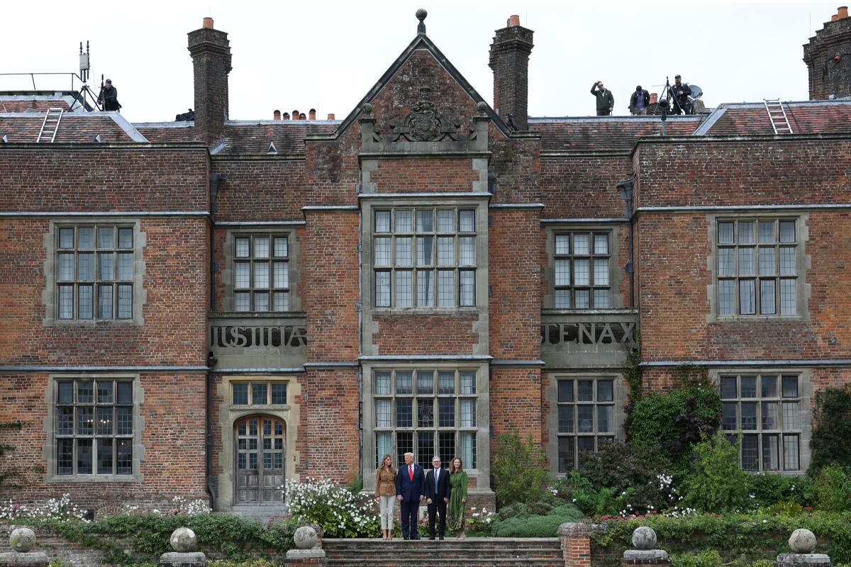 First Lady Melania Trump, President Trump, UK Prime Minister Sir Keir Starmer and Lady Victoria Starmer at Chequers.