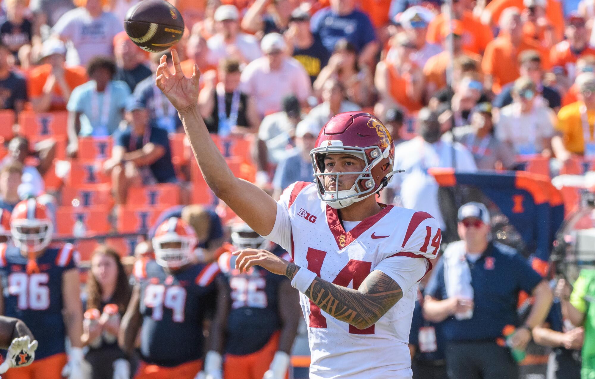 USC quarterback Jayden Maiava passes during the second half Saturday against Illinois.