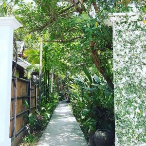 Riva Floating Café ที่กินเที่ยวนครปฐม 