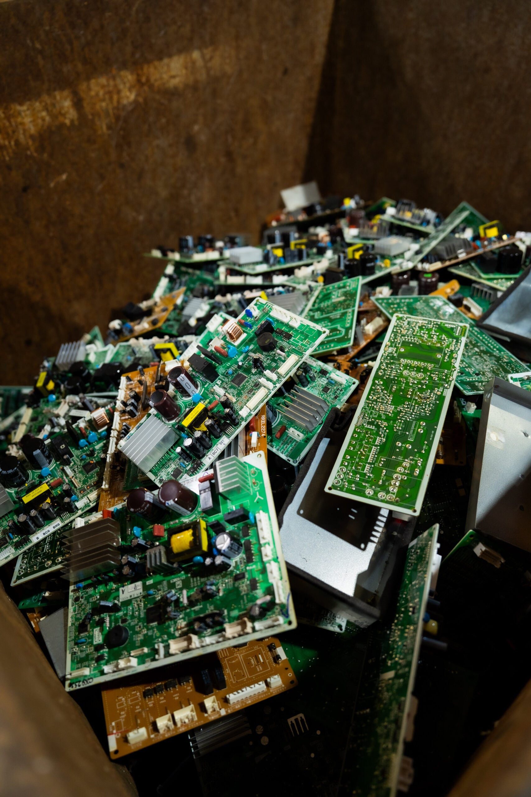 ขยะ E-Waste ในโรงงาน Eco Recycle ประเทศญี่ปุ่น