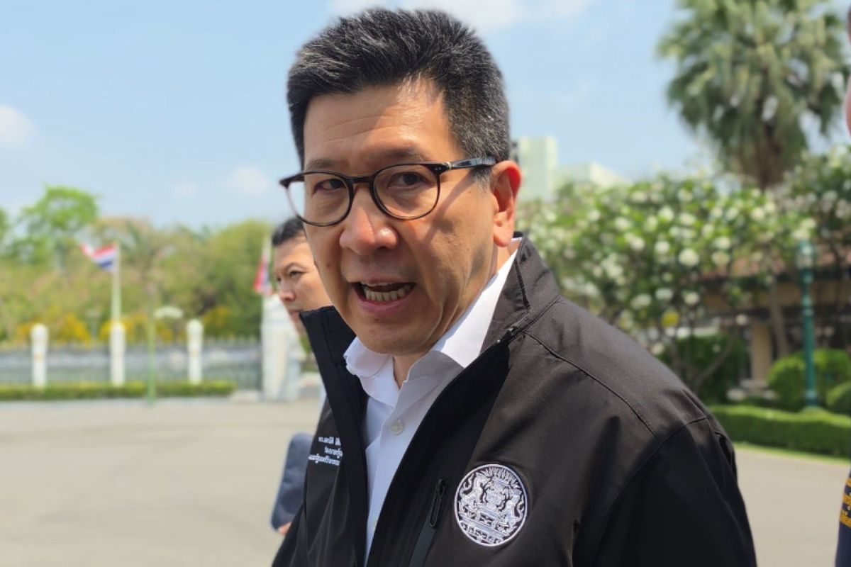 เอกนิติ นิติทัณฑ์ประภาศ