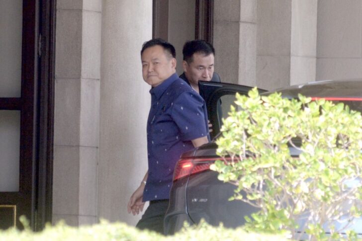 อนุทิน ชาญวีรกูล