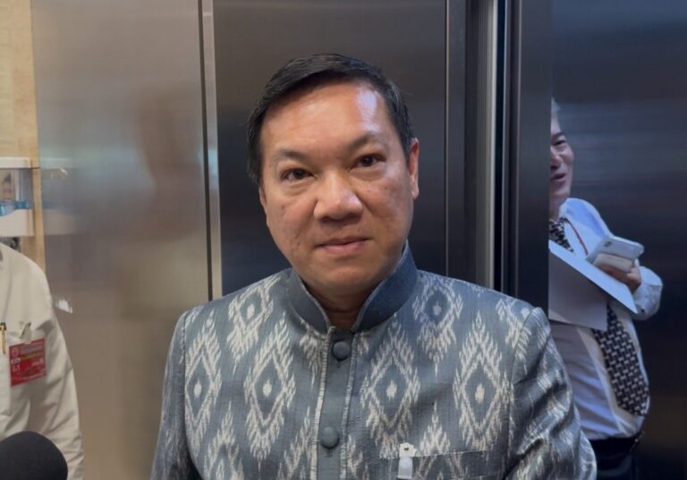 มหาดไทย สั่งผู้ว่าฯ ทั่วประเทศ เช็กสต๊อกน้ำมันทุกปั๊ม ย้ำสถานการณ์ดีขึ้น หลังปลดล็อก​รถส่งน้ำมัน​ 24 ชม.