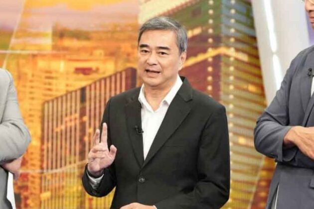 ‘อภิสิทธิ์’ ซัดรัฐบาลขึ้นราคาน้ำมันรวดเดียว 6 บาท ‘ปล่อยผีไอ้โม่ง’ หรือไม่