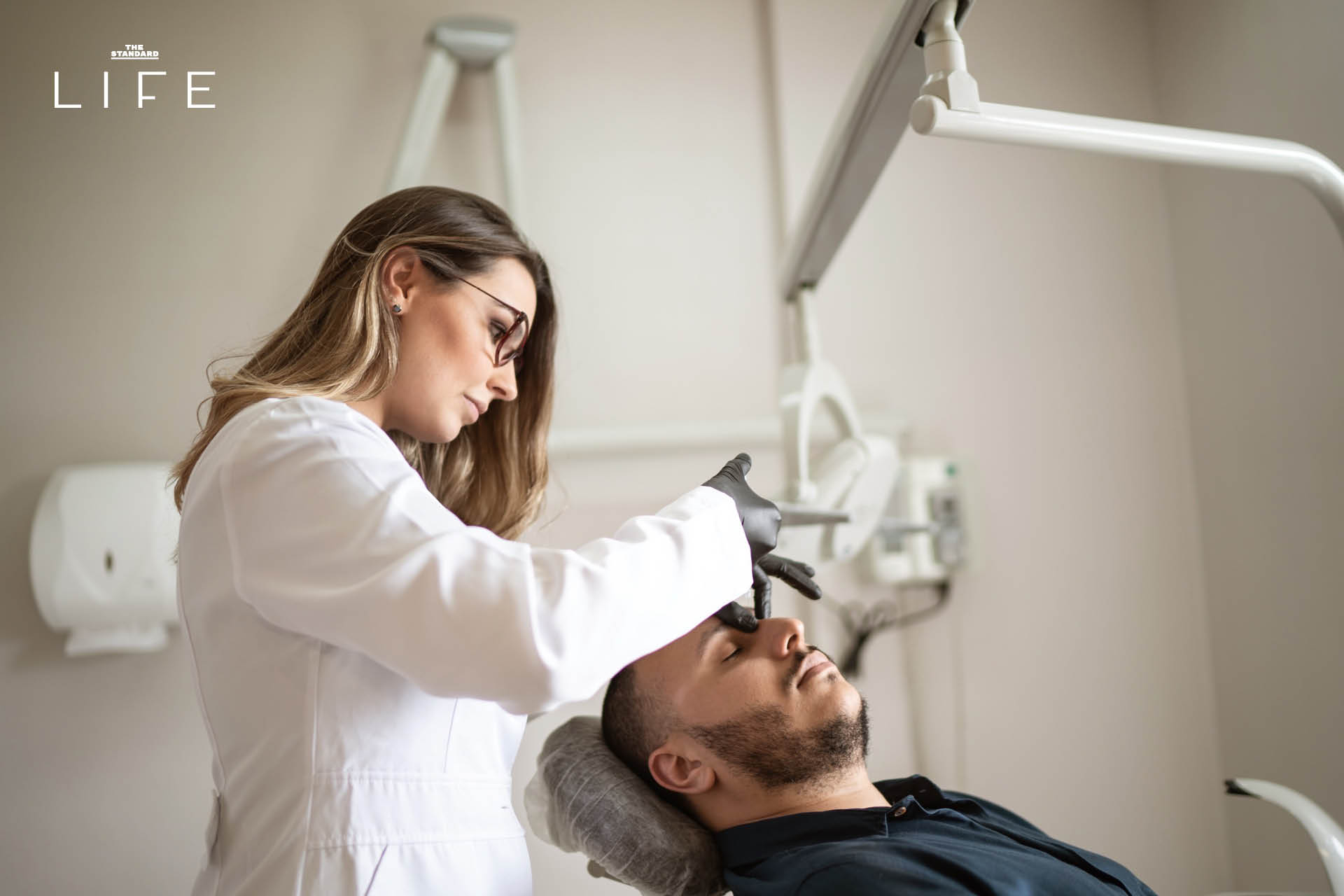 ภาพแสดงแนวคิดการดูแลผิว 360 องศา โดย AA Signature By Allergan ที่ครอบคลุมทั้งโครงสร้าง ชั้นผิว และระบบภายในร่างกาย 3