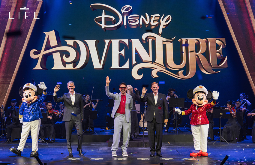 ภาพเรือสำราญ Disney Adventure ลำใหญ่ที่สุดในเอเชีย กำลังเทียบท่าที่สิงคโปร์ 4