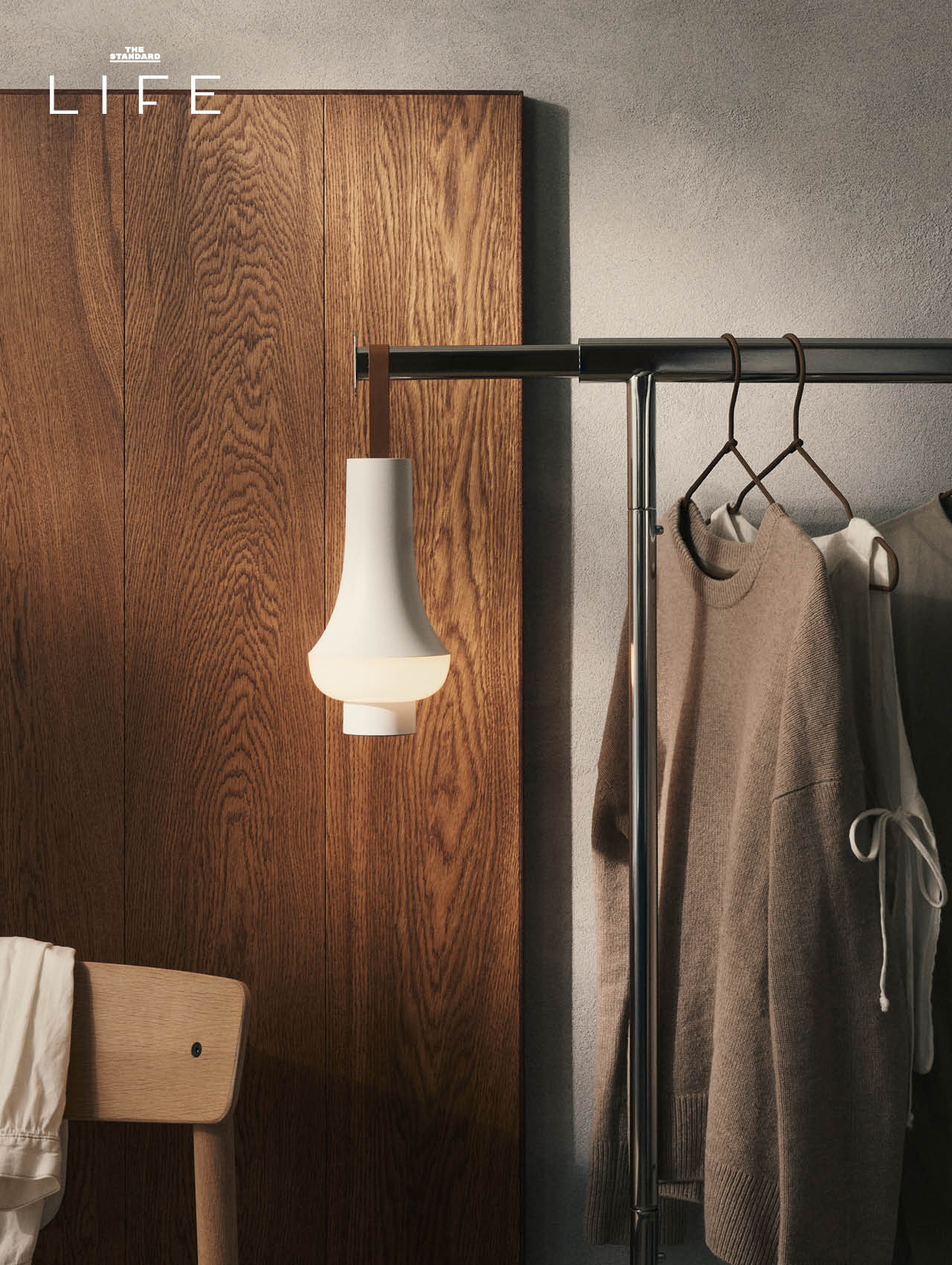 ภาพประกอบโคมไฟพกพาดีไซน์สวยงาม 9 แบบ ที่กำลังเป็นเทรนด์แต่งบ้าน 5