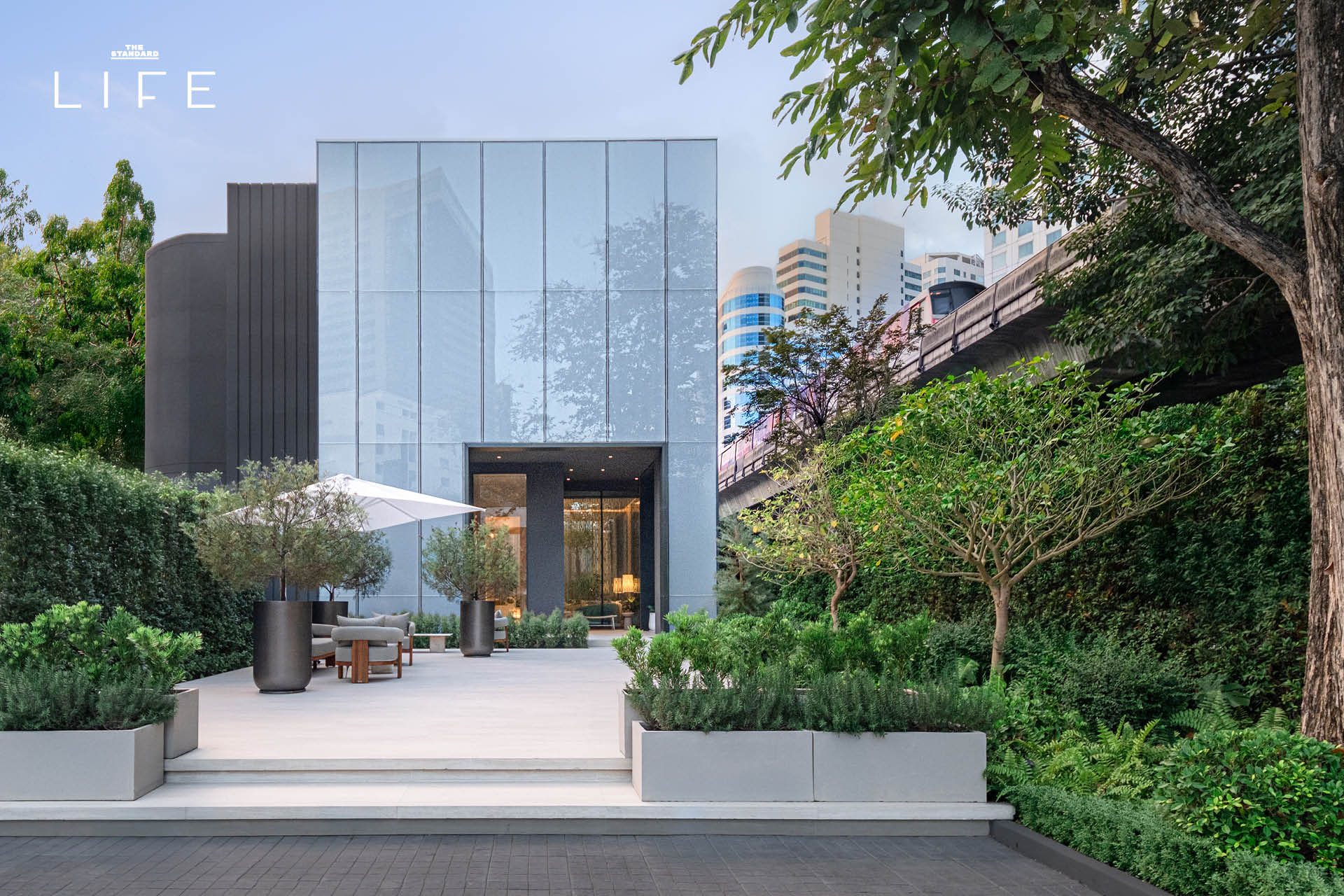 ภาพบรรยากาศโครงการ STILL สุขุมวิท 20 สะท้อนแนวคิด “Stillness is the New Statement” ความหรูหราเรียบง่าย 1