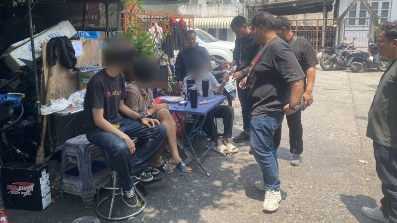 3 หนุ่ม ขโมยจักรยานยนต์เพื่อน ชำแหละอะไหล่ใส่แต่งรถตัวเอง