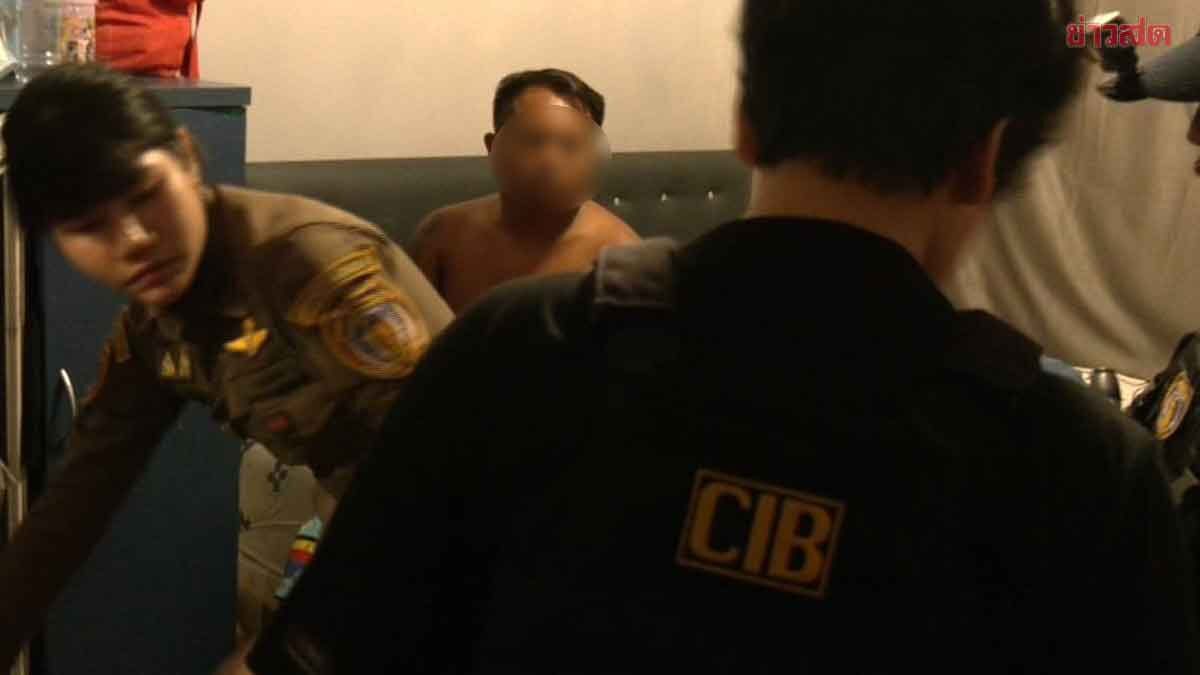 จับ 2 ผัวเมีย บังคับเด็กขอทาน ทำงานโต้รุ่ง ดุด่า-ทุบตี ให้ใส่ชุดนร.เพิ่มความสงสาร