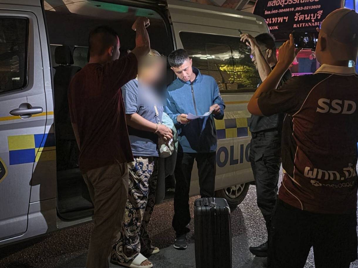 บุกรวบ “แคท” แสบ เปิดเพจปลอมหลอกขายเสื้อผ้า เหยื่อโอนปุ๊บบล็อกปั๊บ