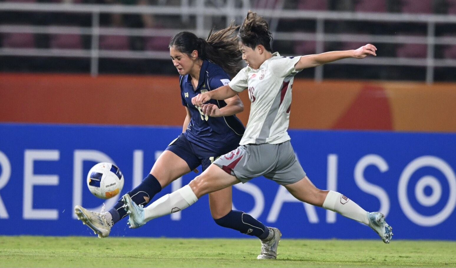 ฟุตบอลหญิงไทย ยู 20 พ่ายจีน 0-1 จบรองแชมป์กลุ่ม ศึกเอเชีย