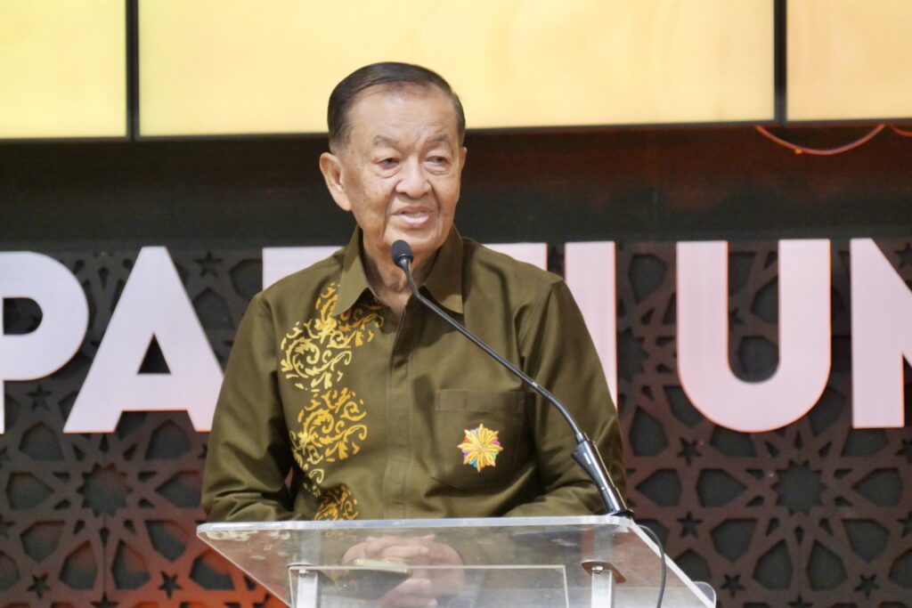 วันนอร์ เดือด ปลุกพลังประชาชาติสู้ ‘อิทธิพลมืด’ คดีบุกยิง ‘กมลศักดิ์’ แฉมีคนบงการใช้เงิน-อำนาจรัฐ