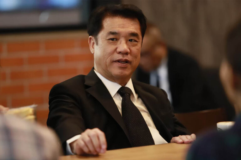 ‘สุริยะ’ อาการปลอดภัย หลังถูกหามส่งโรงพยาบาลด่วนกลางดึก