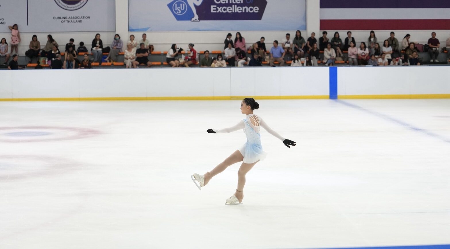 เปิดใจ ‘น้องสายรุ้ง‘ ดาวรุ่งไอซ์สเก็ตลูกครึ่งไทย-ฮ่องกง แรงบันดาลใจหน้าจอทีวี สู่ภารกิจคว้าฝัน
