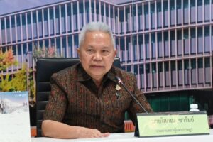 ‘โสภณ’ มอบนโยบายสภา เร่งทำแผนใช้งบฯ69 ปรับพื้นที่ให้สง่างาม เผยงบฯ70 ถูกลด 18%