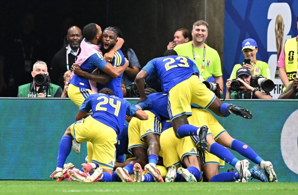 อินทรีเหล็กฟอร์มดุ ถล่มคูราเซา 7-1 เปิดฉากฟุตบอลโลกกลุ่มอี