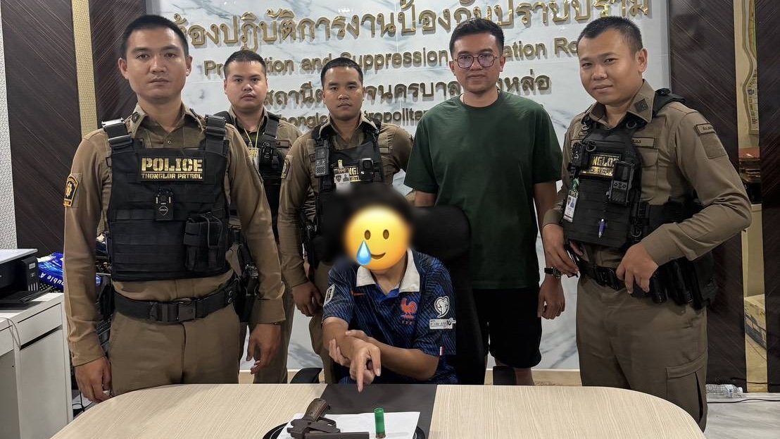 ตร.สกัดจับวัยรุ่น 15 ปี พกปืนยกพวกทะเลาะวิวาท สารภาพซื้อผ่านไลน์ อ้างมีไว้ป้องกัน